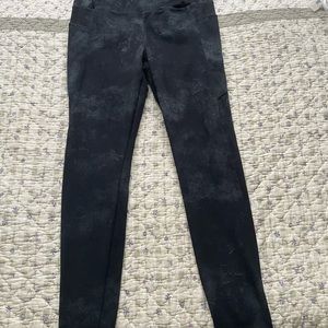 Danskin woman’s leggings